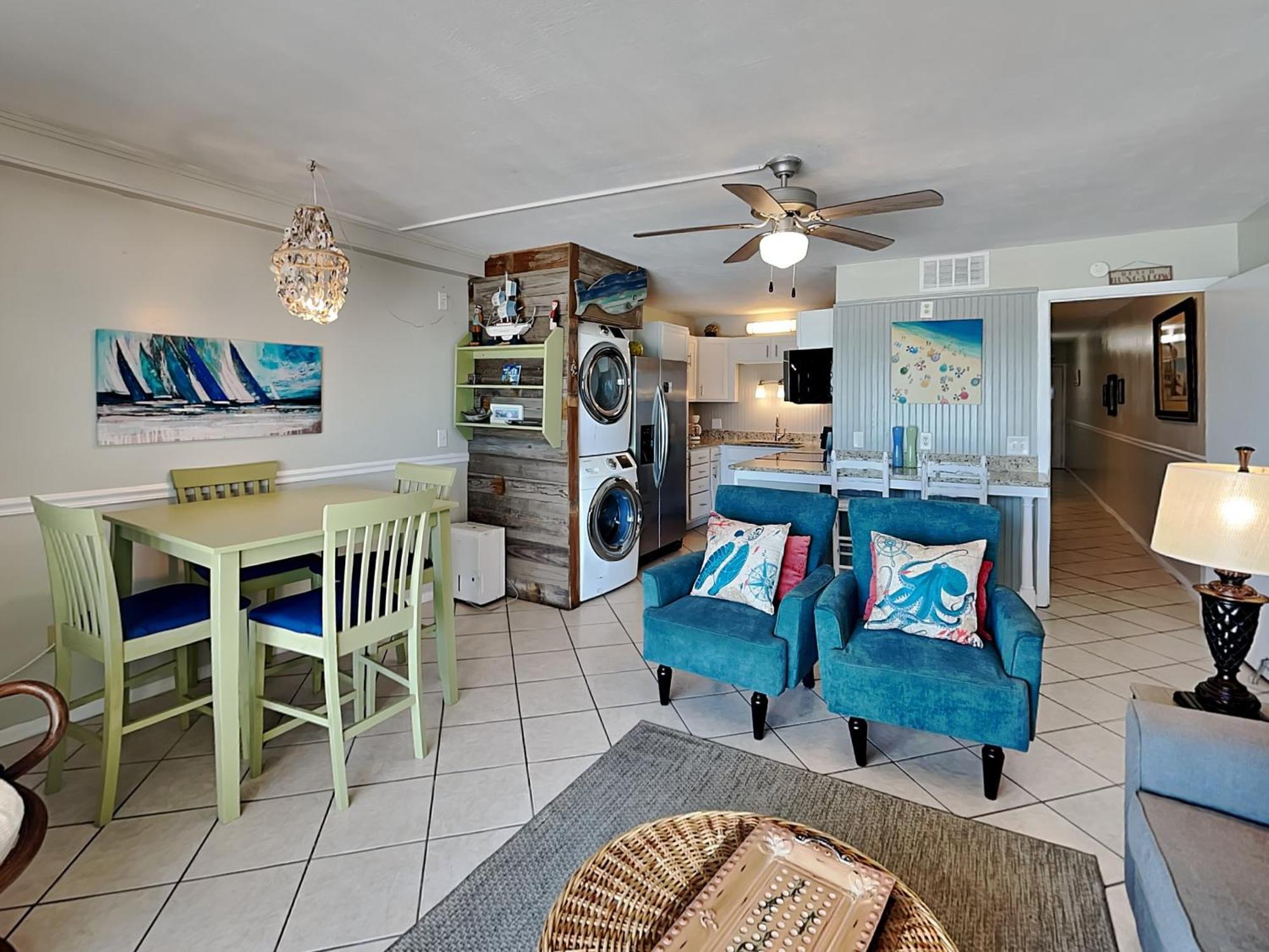 Summit Beach 828 *